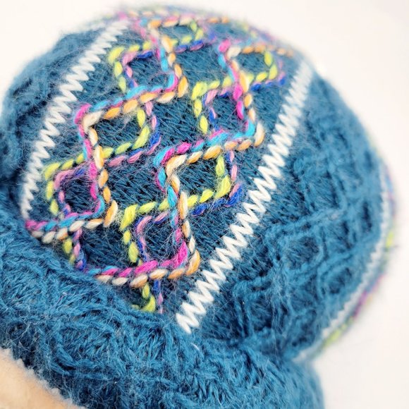 Lissi Puppe Kawaii Girl Soft Plush Anime Doll Knit Beanie Waffle Knit 10" - Picture 6 of 8